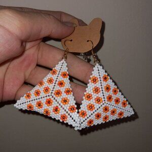 ✨ New Handmade Earrings with orange flowers – Peyote Triangle Style ✨